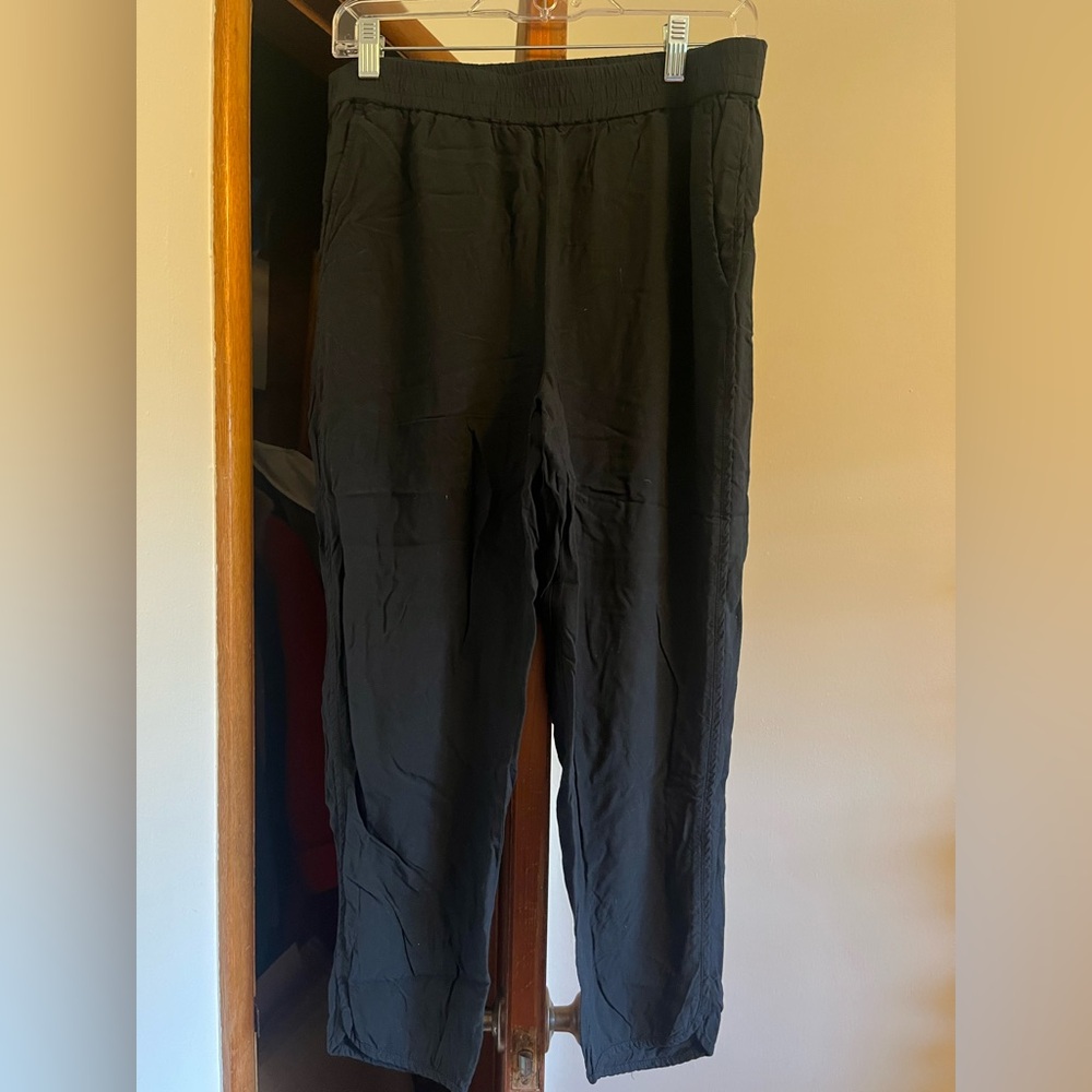 Women’s cropped pants from Madewell
